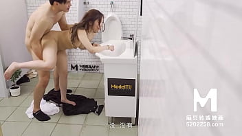ModelMedia Asia-Horny Toilet-Lin Xiang-MDWP-0022-Best Original Asia Porn Vid