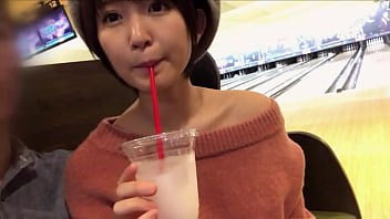 Https://bit.ly/3PL7S69　[Amateur POV] A rendezvous with Yuri, who looks supreme with short hair! We went to the cinema, captured a elastic tea, and then went bowling. After that, we went to a hotel and had sex!